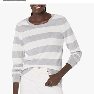 Amazon Women's Gray and White Striped Sweater